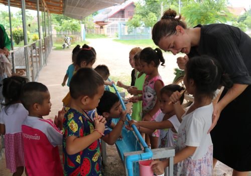 voluntariado en laos