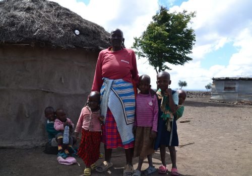 Maasai-family-scaled